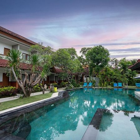 Hotel Sinar Bali Legian Exterior foto