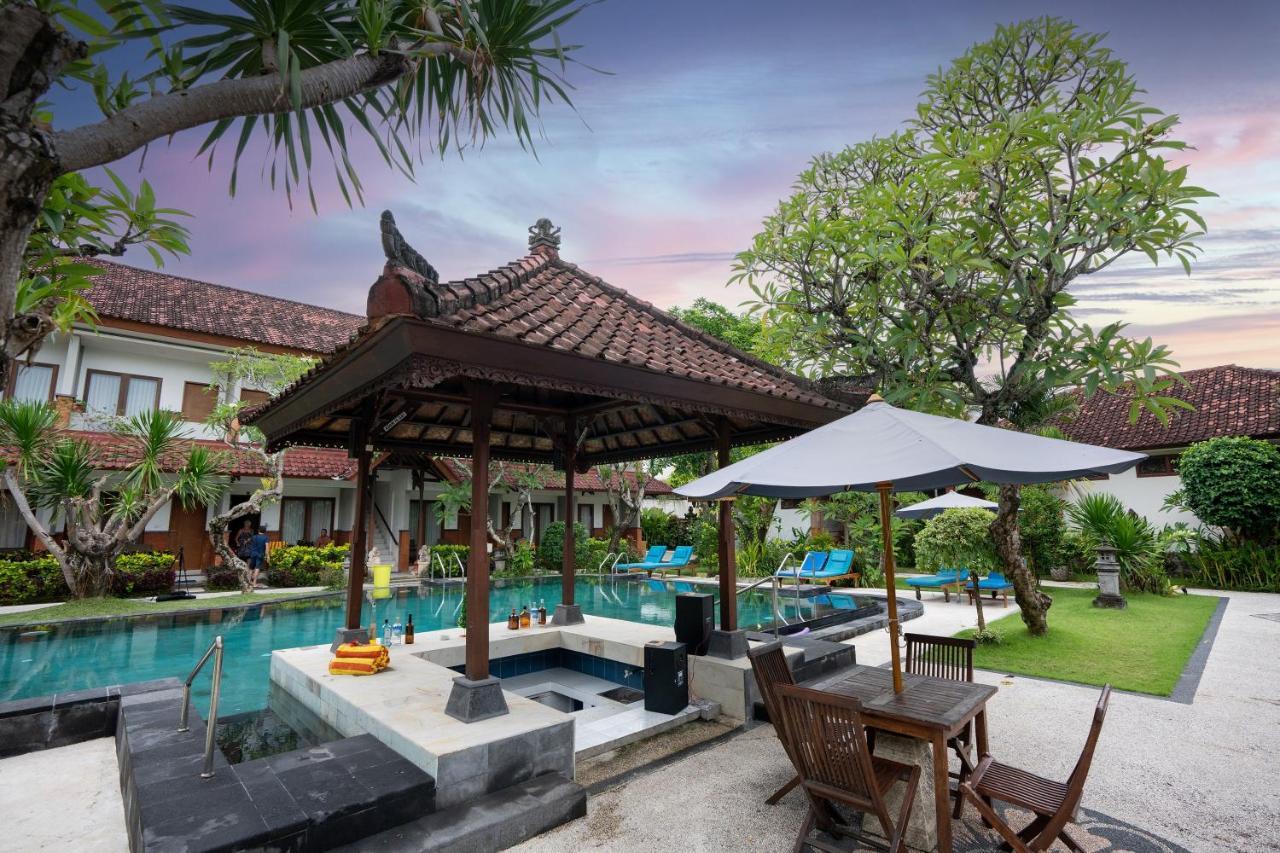 Hotel Sinar Bali Legian Exterior foto